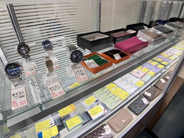 店舗の内観