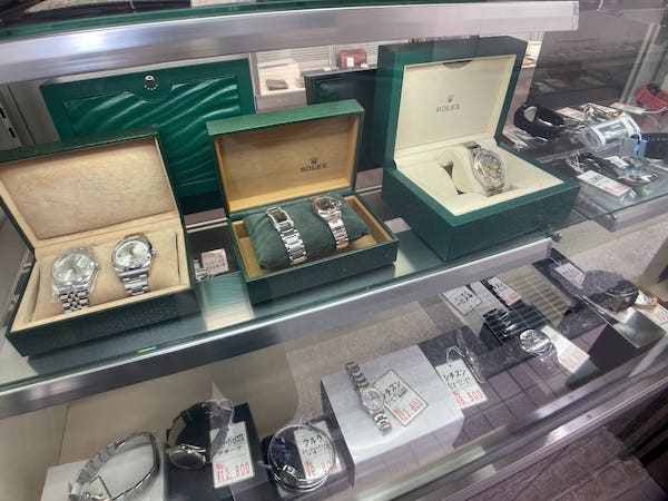 店舗の内観
